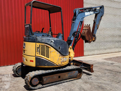 Excavadora John Deere 27D