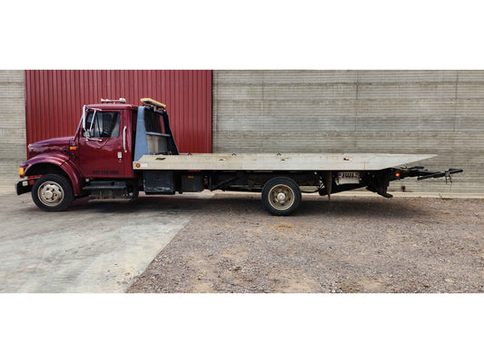 Grua International 4700