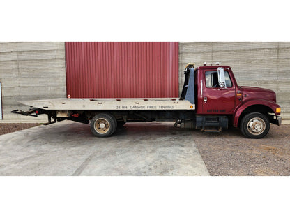 Grua International 4700