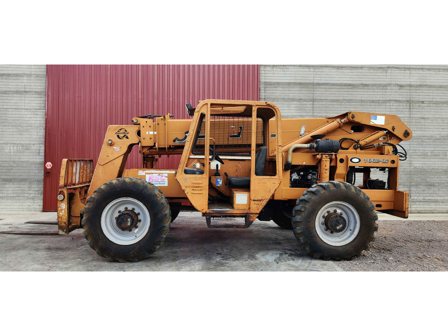 Montacargas Telescópicos LULL 644B-42