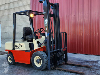Montacargas Nissan 50