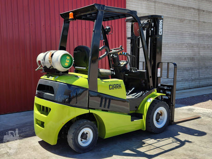 Montacargas Clark
