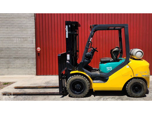 Montacargas Komatsu 30