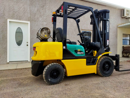 Montacargas komatsu 25