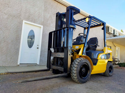 Montacargas Caterpillar P6000