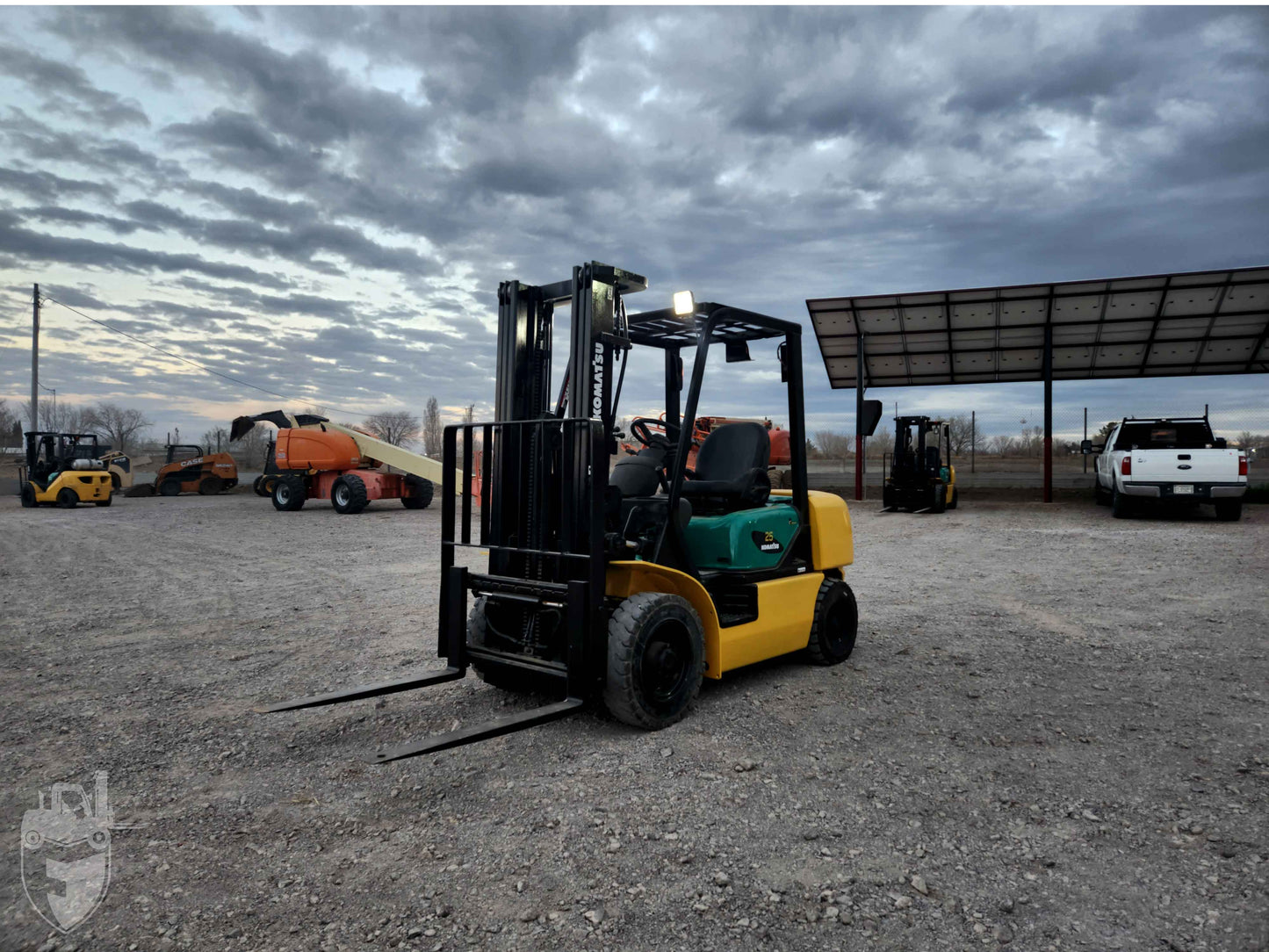 Montacargas Komatsu 25